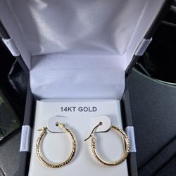 Gold Earings