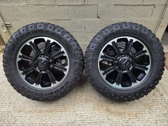 Black Dodge Ram 2500 Rebel Wheels