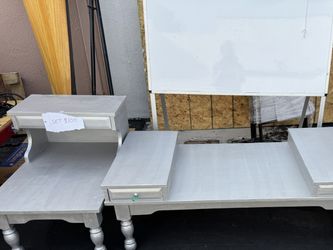 200$ Vintage, craftsman, coffee table, and matching two end tables. Solid.