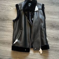 Vest 