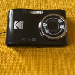 Kodak FZ45 Camera