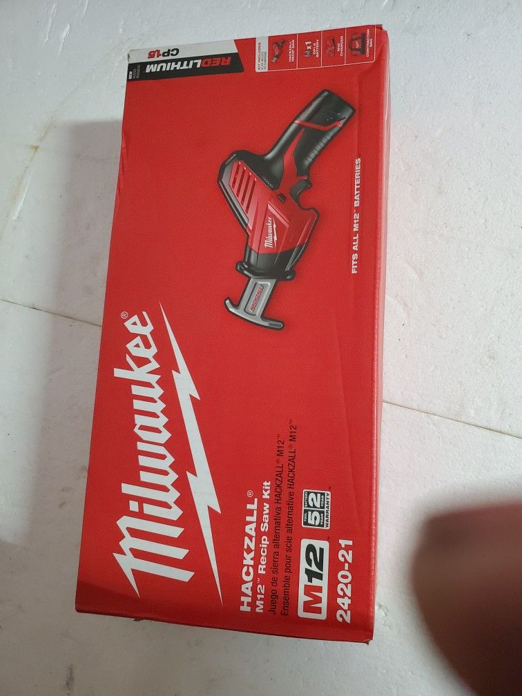 Milwaukee M12