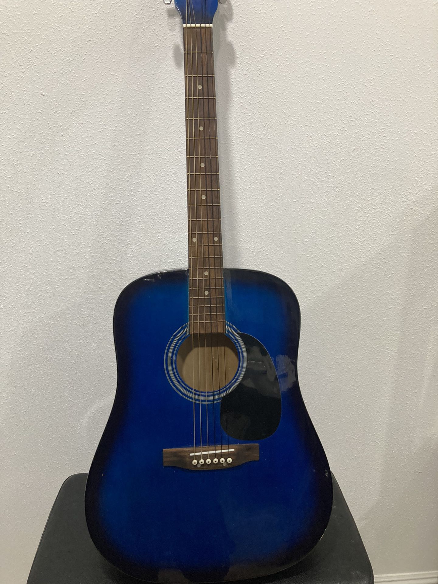 Acoustic Guitar Great Condition $50