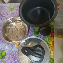 Pressure Cooker 