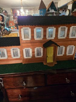 Dollhouse