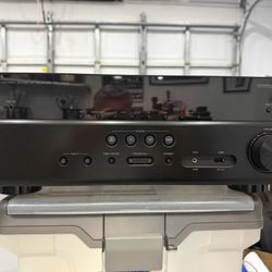 Yamaha Receiver RX-V 385 