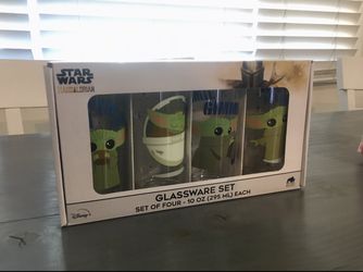 Star Wars The Mandalorian The Child 4-Pack Glass Tumbler Set