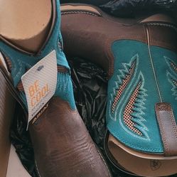 Ariat Women Boots