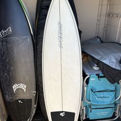 Pukas Surfboard