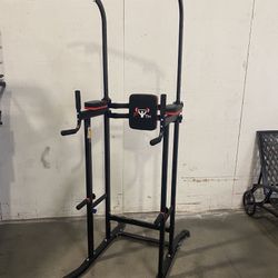 New 550 lbs Capacity Pull Up Bar Power Tower Dip Stands Fitness Exercise
