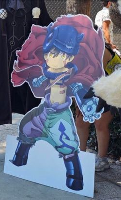 Made in abyss Reg life sized standee