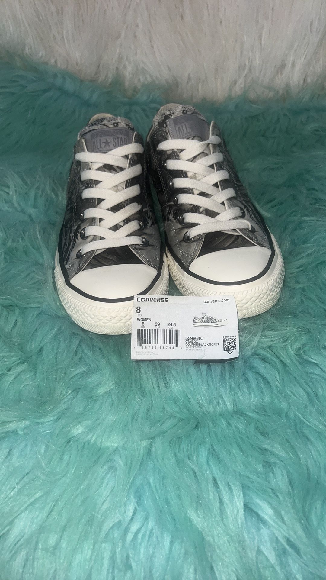 Like New Converse CTAS OX Dolphin Black Egret Women’s 8