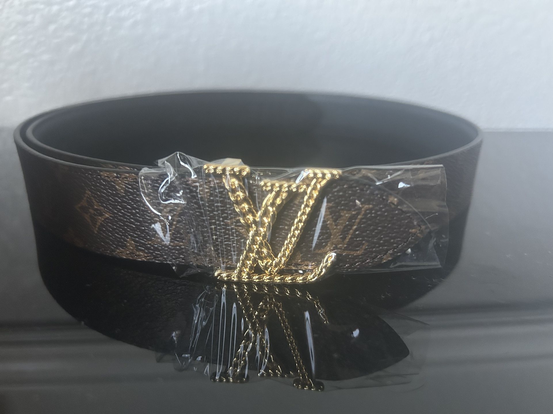 Louis Vuitton Rope Gold Buckle Reversible Belt Unisex Leather Authentic