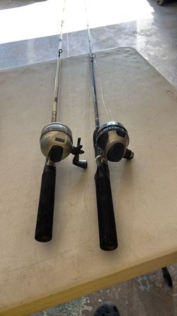 2 kids poles