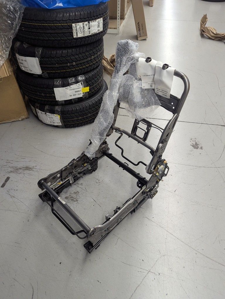 2nd Row Right Side Seat Frame 2021-2024 Honda Odyssey