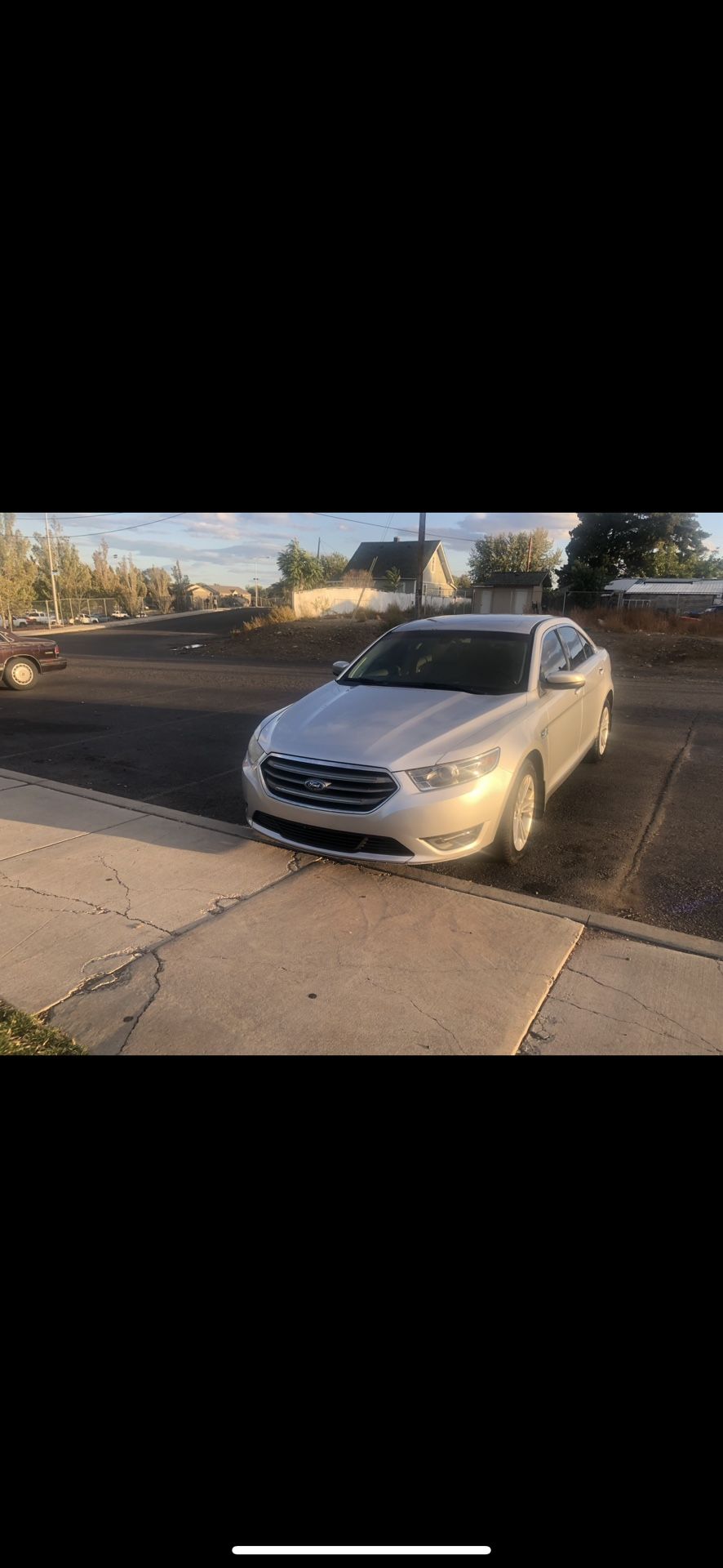 2015 Ford Taurus