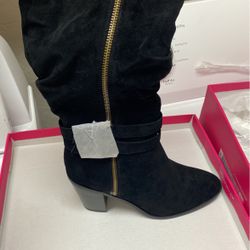 Size 8 Suede Boots 