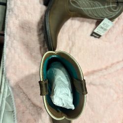 Woman's Ariat Boots