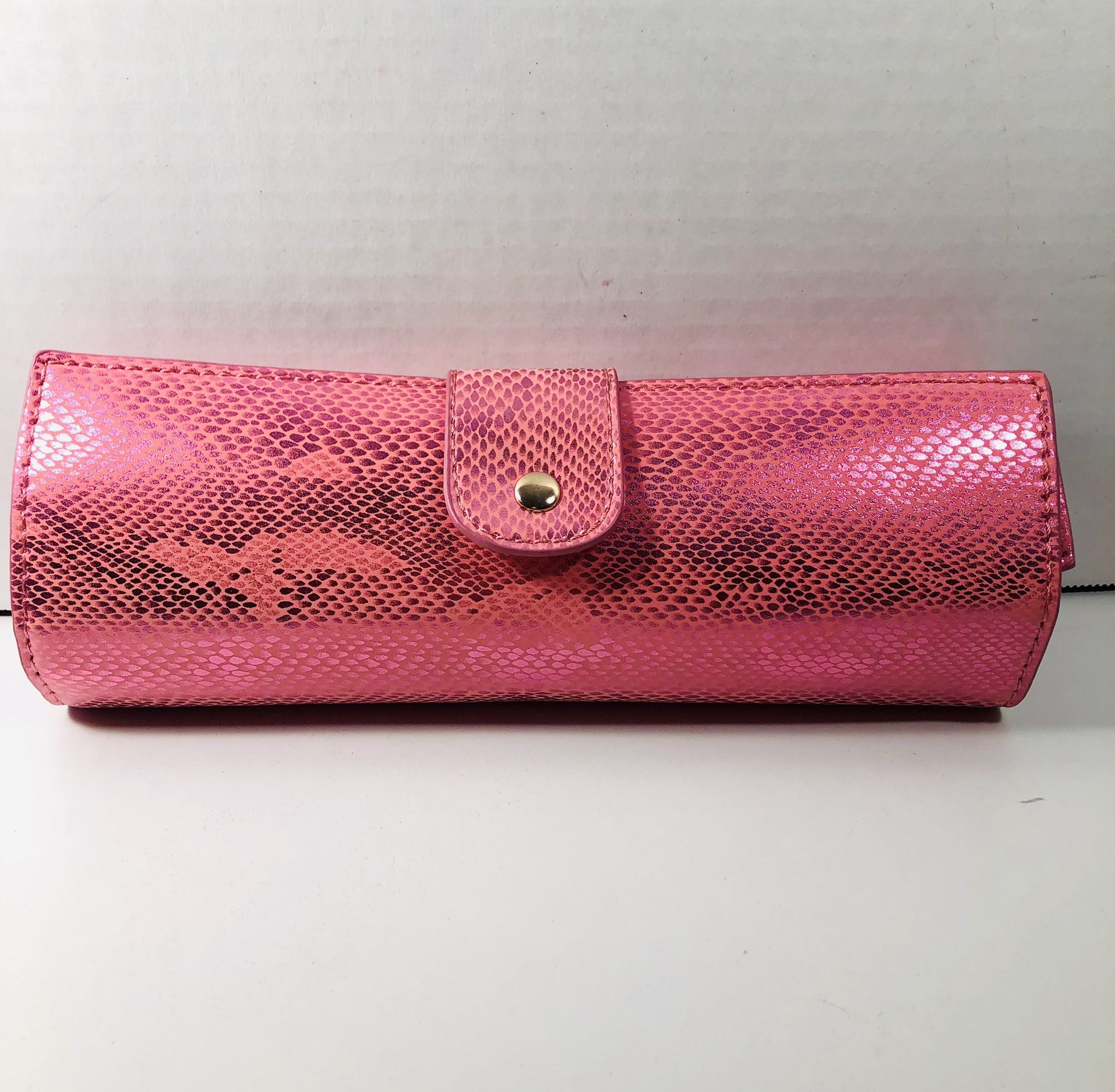 Neiman Marcus Beauty Set Roll Bag Metallic Pink Python Brush Holder