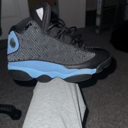UNC Jordan 13s 