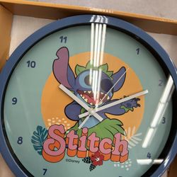 NWT Disney Stitch  Decorative Wall Clock