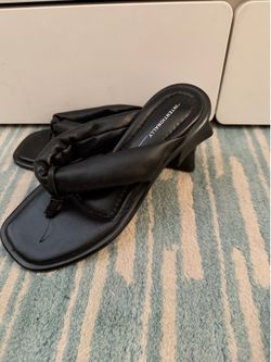 Sandals/heels
