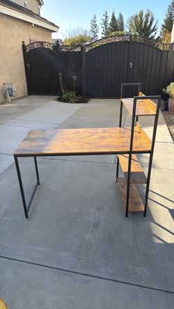 Desk