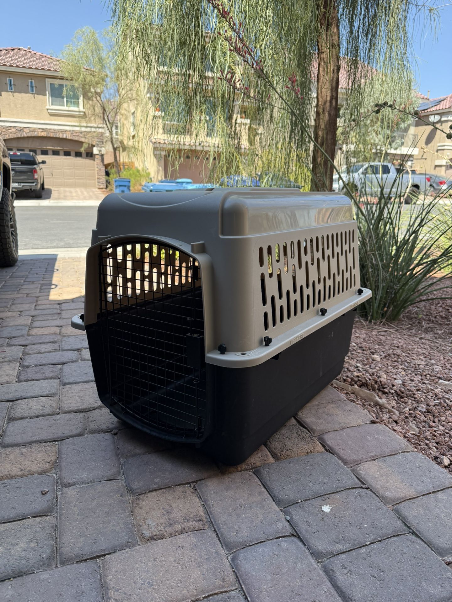 32 L x 22 W Large Dog Crate