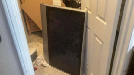TV and wall bracket for sale