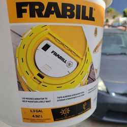 FRABILL BAIT BUCKET. 