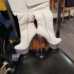 Kush Koutorah Knee High Boots 