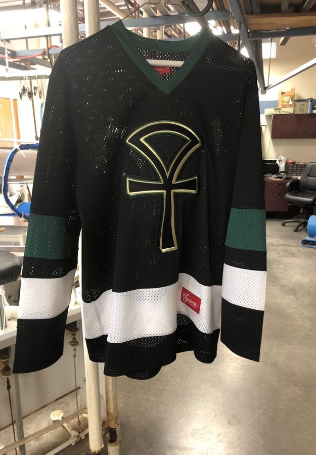 Supreme jersey