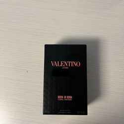 Valentino Cologne 