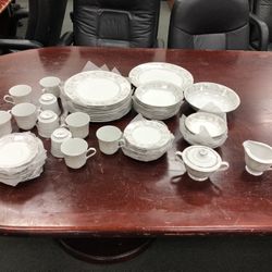 Adele 3736 Fine China From Japan