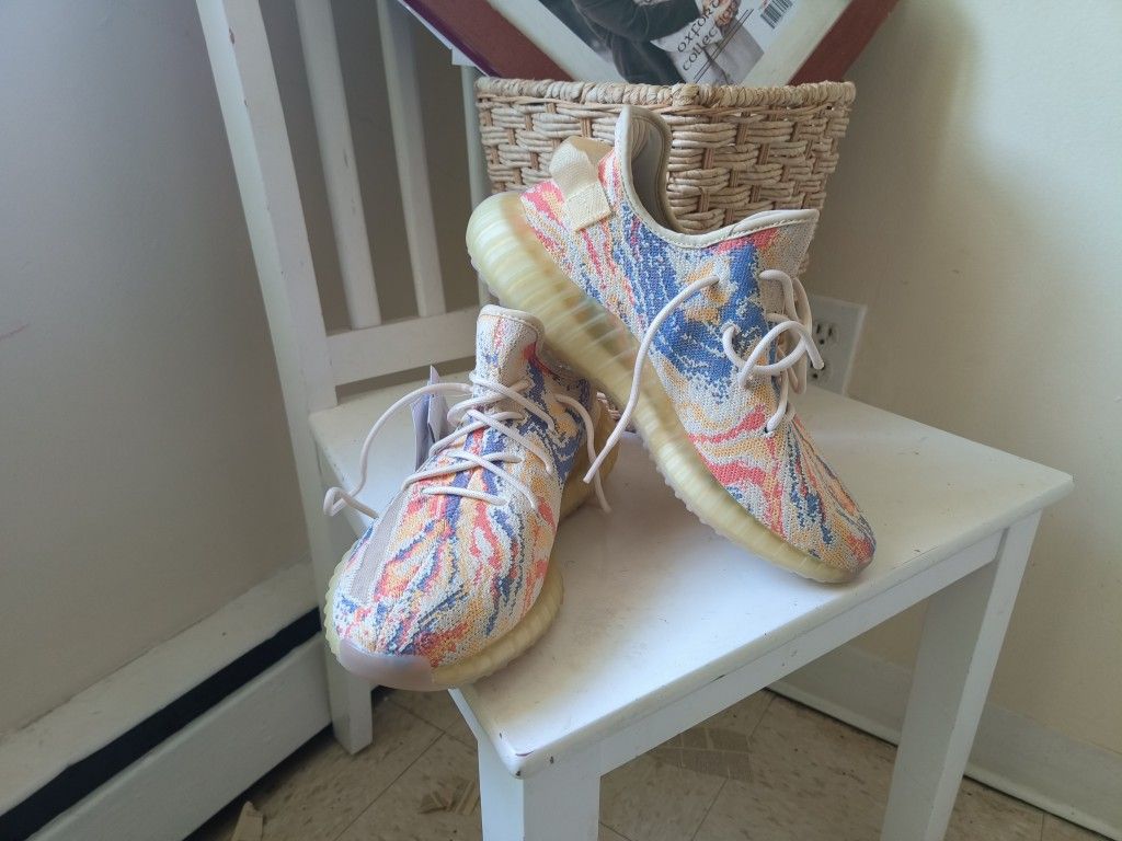 Gucci Jordans for Sale in Stamford, CT - OfferUp
