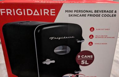 Frigidaire Beverage & Skincare Cooler, 9-Can Capacity