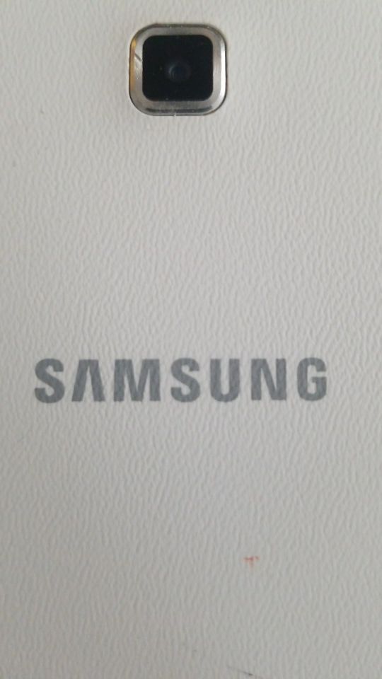 Samsung galaxy tablet 4 7" with speck case
