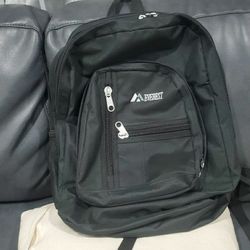 Black Bagpack