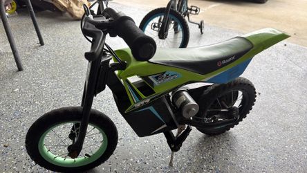 Razor dirt bike kids