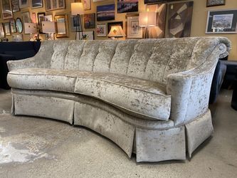 THOMASVILLE Curved Tufted Channel-Back Oatmeal Sofa