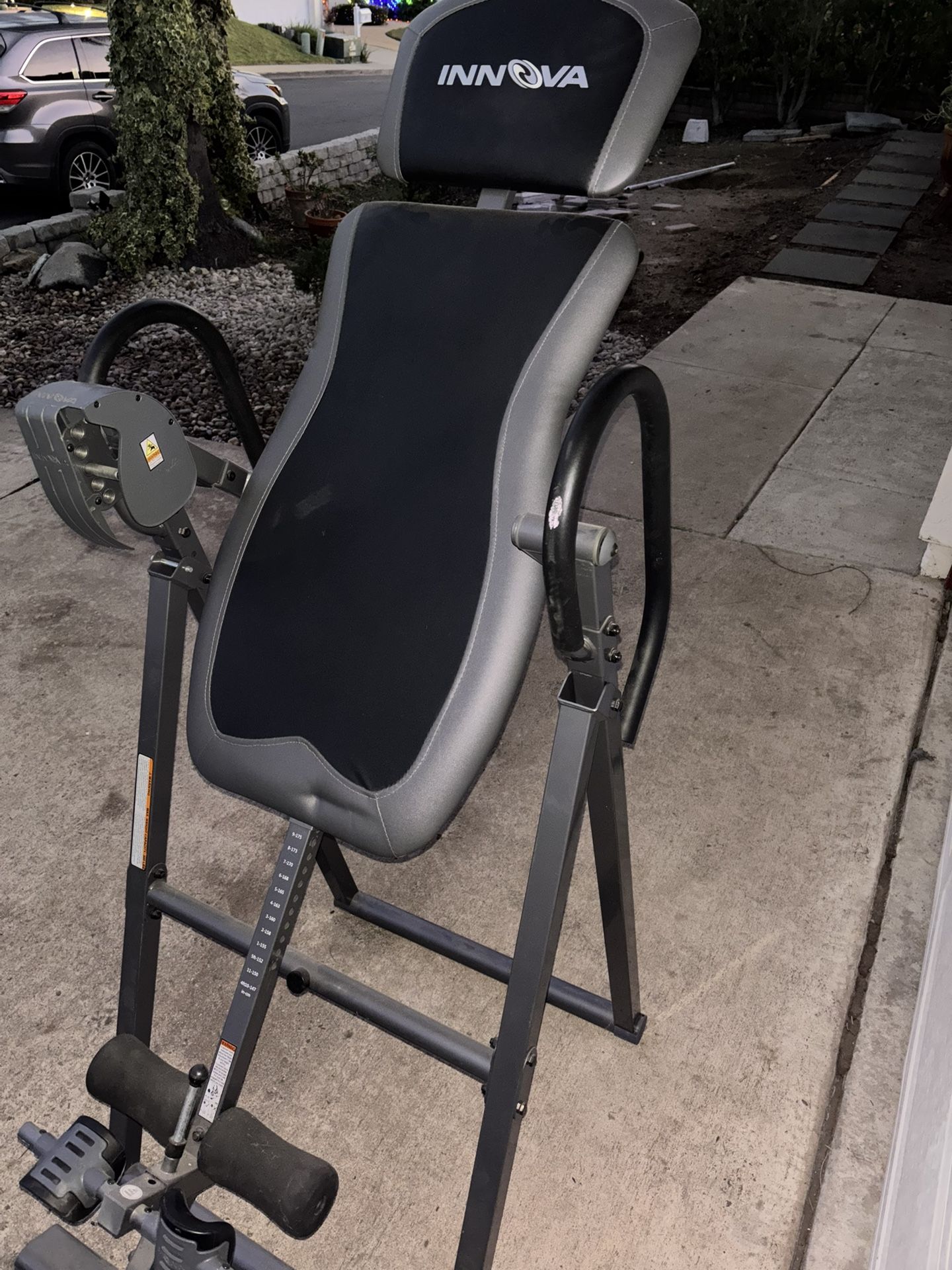 Innova Inversion Table