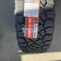255/55/18 Nitto Ridge Grappler