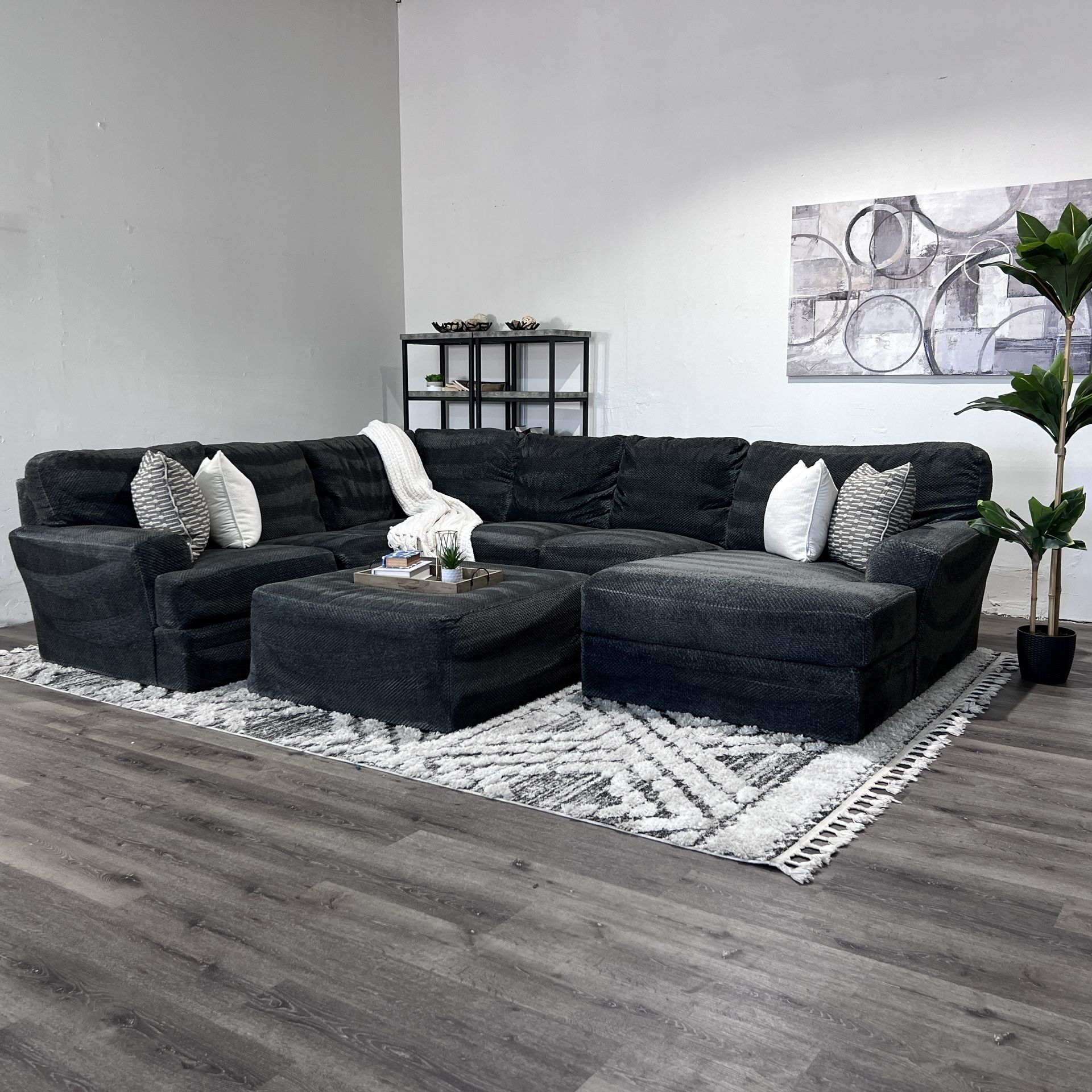AFW Jackson Furniture Gray Mammoth Sectional with Chaise & Ottoman