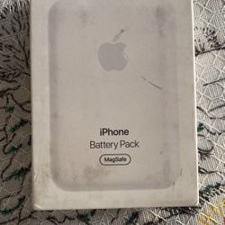 iPhone Battery Pack 