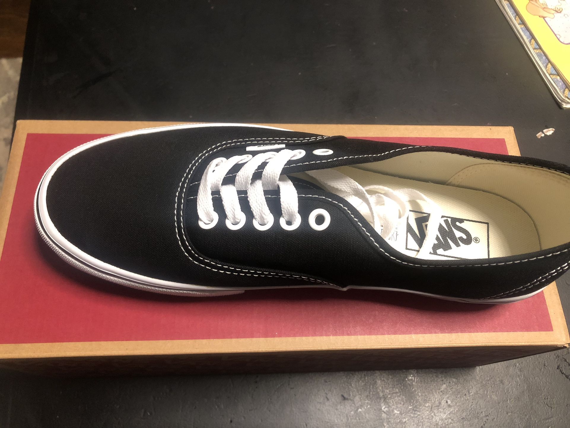Vans authentic