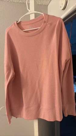 Woman’s xlg sweatshirt