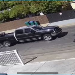 STOLEN 2005 CHEVY SILVERADO DURAMAX