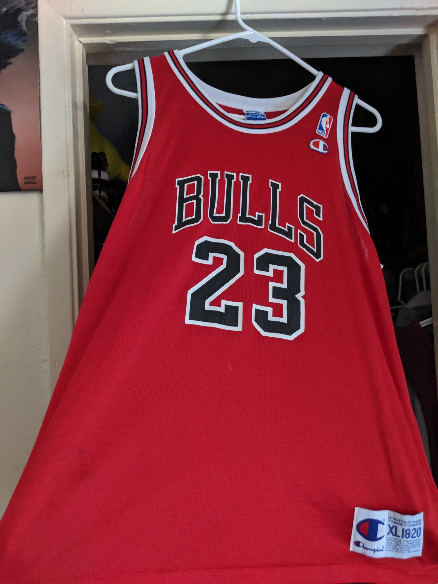 Bulls 23 Jordan jersey