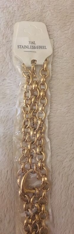 Stainless steel . Beautiful necklace and bracelet .