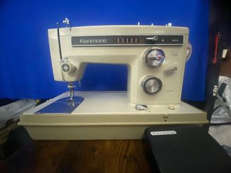 Kenmore Vintage Sewing Machine with Case